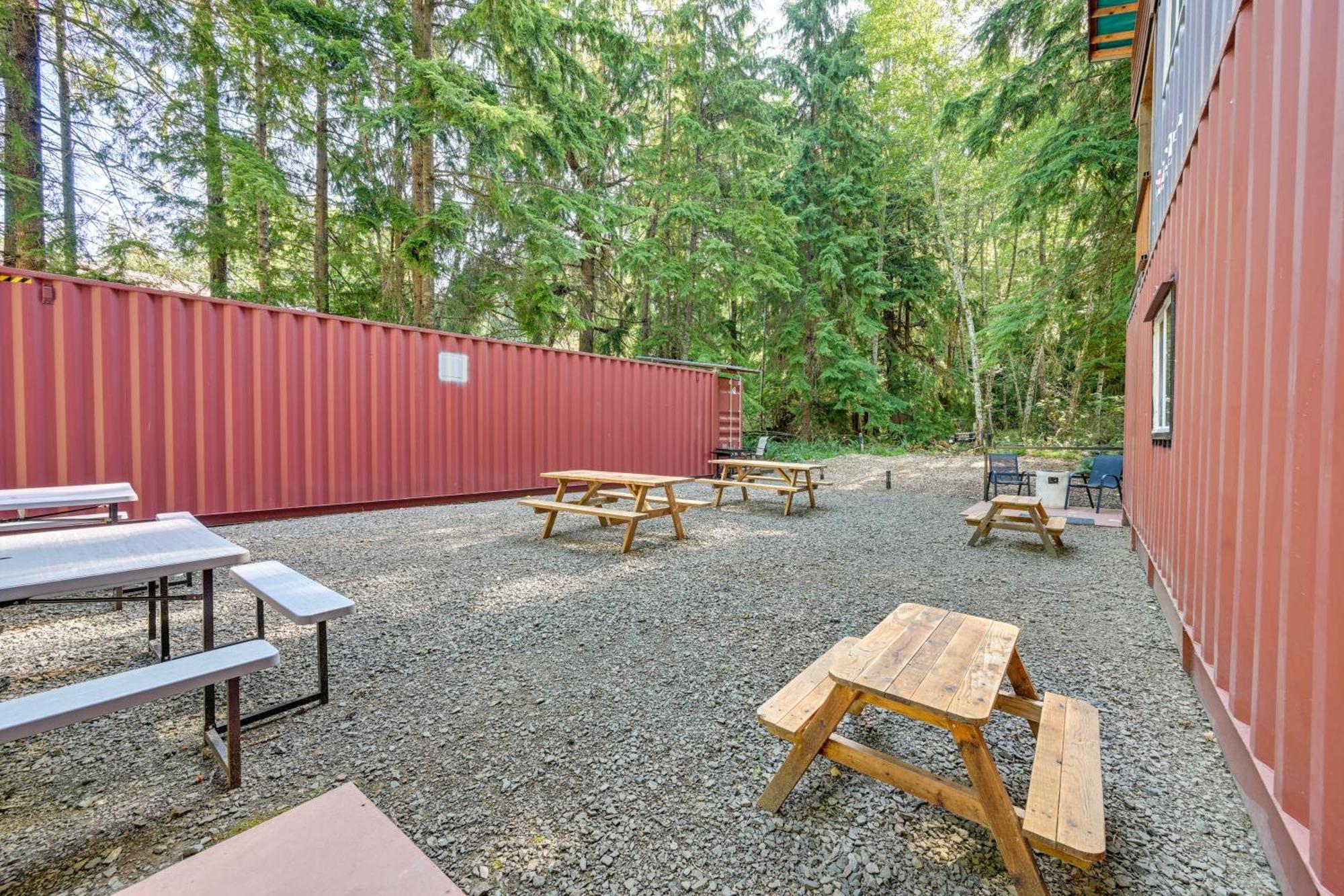 Unique Container Studio With Deck And Fire Pit! Buckley Экстерьер фото